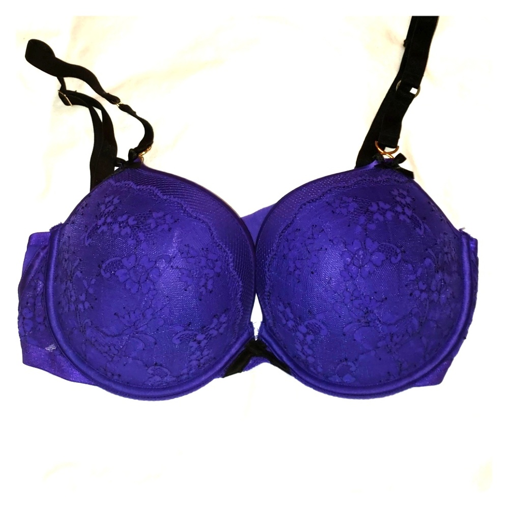 Victoria's secret bra